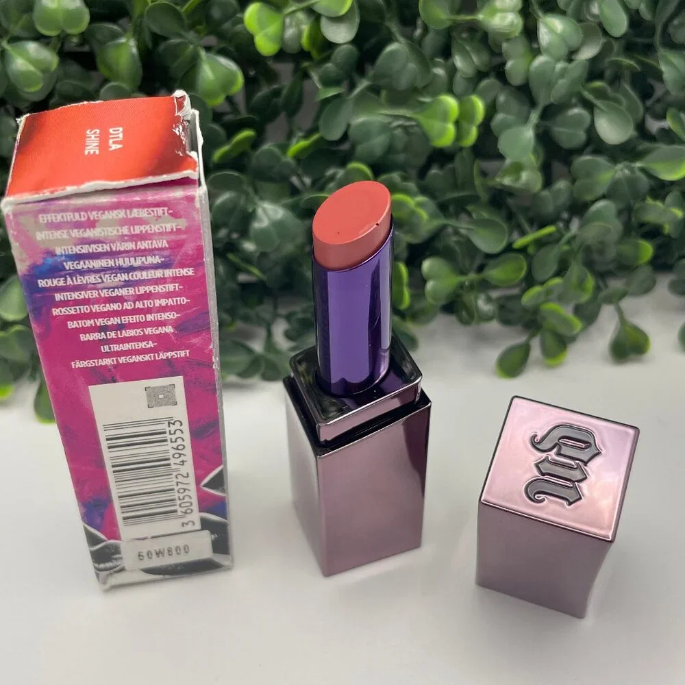 NEW IN BOX - Urban Decay Vice Lip Bond Glossy Longwear Liquid Lipstick